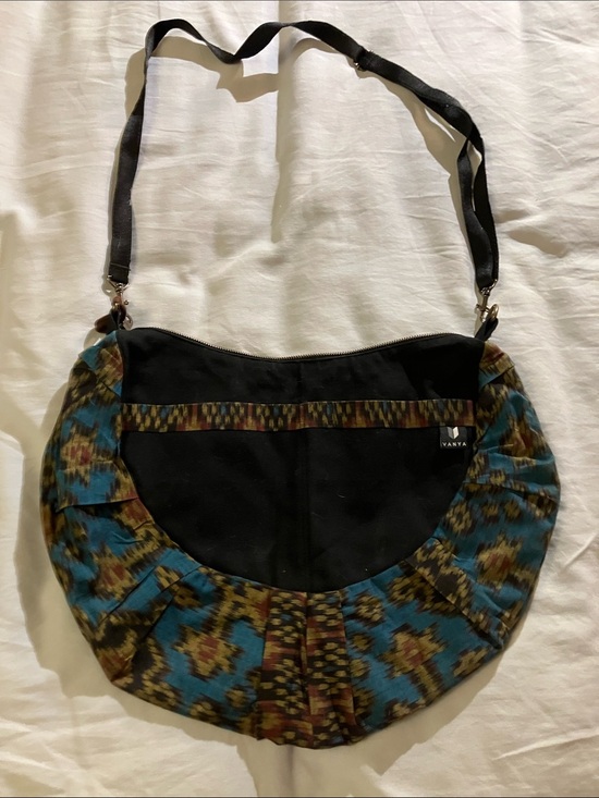 Vanya Handbags - Vanya cross body hobo bag with 26” adjustable drop Guatemalan fabric